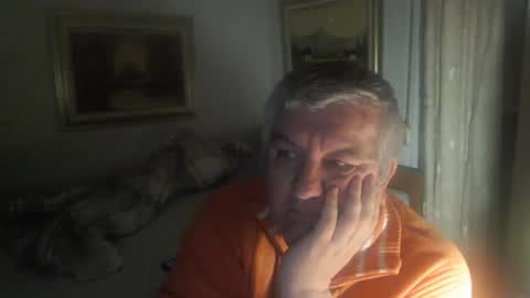 fukingcrazy online show from 30, 4, 2026