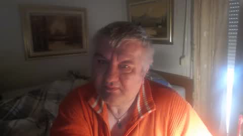 fukingcrazy online show from 3, 5, 2026