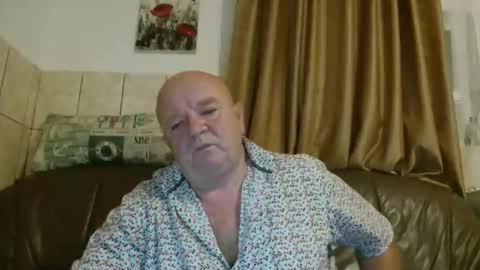 fullballs6 online show from 9, 10, 2025