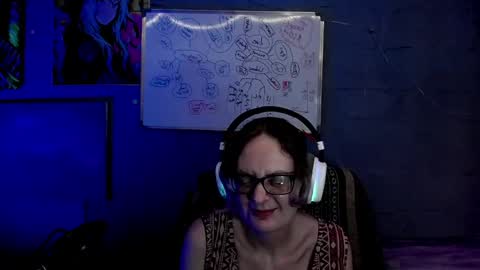 Snapshot of funafterdark13 chatting on 30, 1, 2025 Princess Nellie Captain Simon online show from 30, 1, 2025