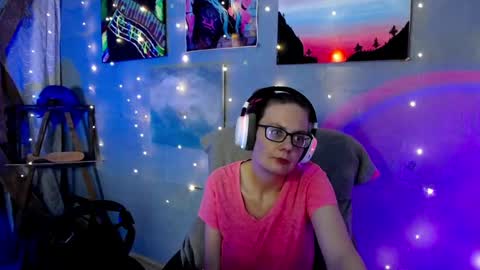Snapshot of funafterdark13 chatting on 1, 2, 2025 Princess Nellie Captain Simon online show from 1, 2, 2025