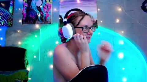Snapshot of funafterdark13 chatting on 5, 2, 2025 Princess Nellie Captain Simon online show from 5, 2, 2025