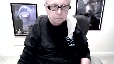 Snapshot of funclemike chatting on 12, 4, 2026 funclemike online show from 12, 4, 2026