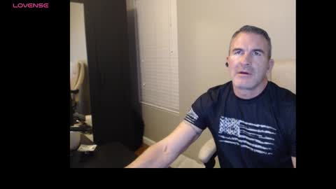 funfitmalelv2 online show from 19, 2, 2026