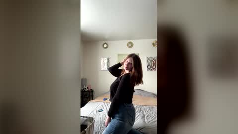 Linnys Palace online show from 4, 2, 2026