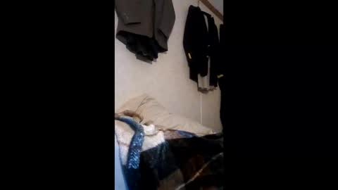funinbed607918 online show from 17, 5, 2026