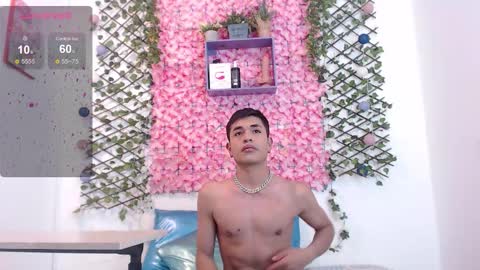 Snapshot of funny_and_horny chatting on 30, 10, 2025 funny_and_horny online show from 30, 10, 2025