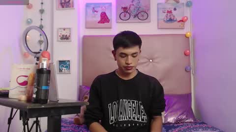 Snapshot of funny_and_horny chatting on 11, 11, 2025 funny_and_horny online show from 11, 11, 2025