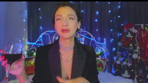 Snapshot of funny_whotsss chatting on 25, 12, 2024 Tiffany online show from 25, 12, 2024