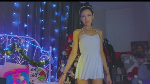 Snapshot of funny_whotsss chatting on 28, 12, 2024 Tiffany online show from 28, 12, 2024