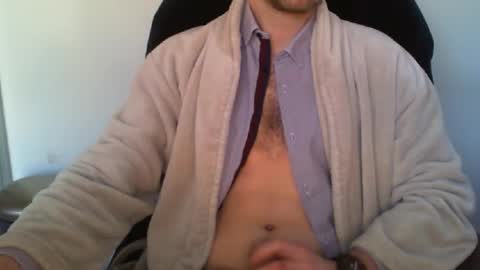 YWhiteNiceMan online show from 4, 3, 2026