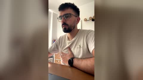 Snapshot of funnyroom23 chatting on 15, 4, 2026 funnyroom23 online show from 15, 4, 2026