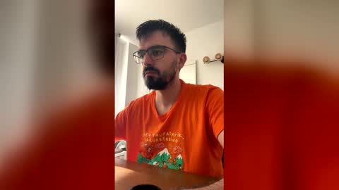 Snapshot of funnyroom23 chatting on 22, 4, 2026 funnyroom23 online show from 22, 4, 2026