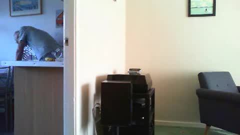 Snapshot of funslimguy chatting on 6, 4, 2026 Funslimguy online show from 6, 4, 2026