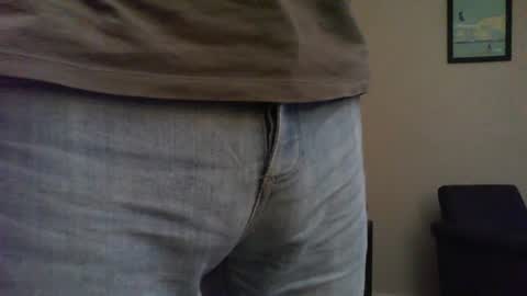 Snapshot of funslimguy chatting on 11, 6, 2026 Funslimguy online show from 11, 6, 2026