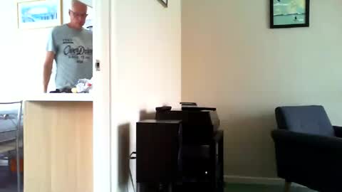 Snapshot of funslimguy chatting on 4, 7, 2026 Funslimguy online show from 4, 7, 2026