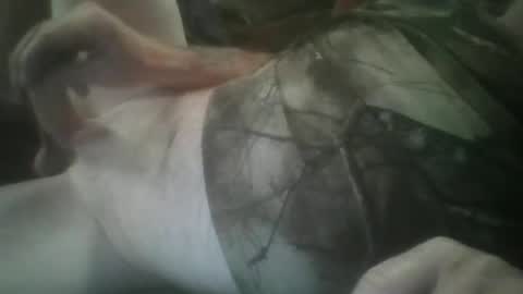 Snapshot of funthum19 chatting on 25, 11, 2025 funthum19 online show from 25, 11, 2025