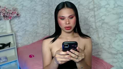 fuschiafucker online show from 1, 2, 2025