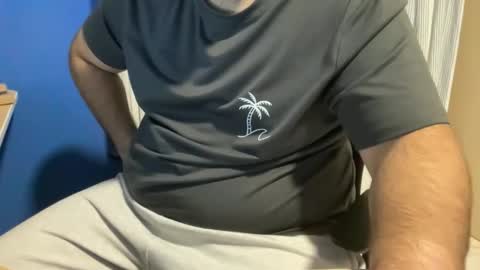 Snapshot of fuzitzu2 chatting on 24, 9, 2025 fuzitzu2 online show from 24, 9, 2025