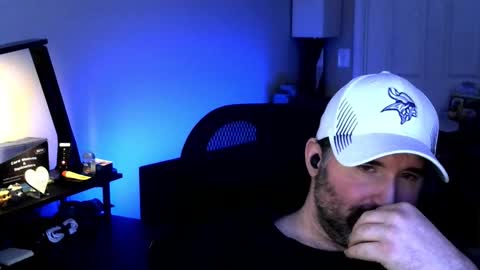 Snapshot of fuzz69_ chatting on 8, 2, 2026 fuzz69_ online show from 8, 2, 2026