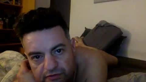 Snapshot of fvmendoza chatting on 25, 10, 2025 fvmendoza online show from 25, 10, 2025