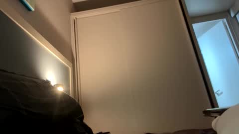 Snapshot of fvmendoza chatting on 15, 12, 2025 fvmendoza online show from 15, 12, 2025