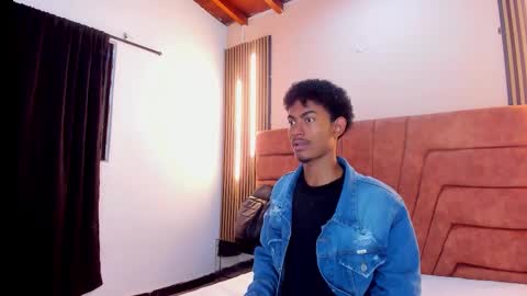 fykmor online show from 4, 11, 2025