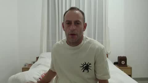 Snapshot of g10303 chatting on 25, 10, 2025 g103031910303 online show from 25, 10, 2025