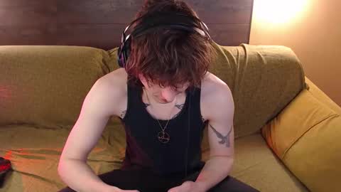 Snapshot of g1vememoney chatting on 3, 2, 2026 Ian online show from 3, 2, 2026