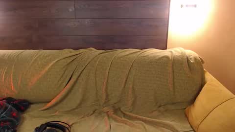 Snapshot of g1vememoney chatting on 7, 2, 2026 Ian online show from 7, 2, 2026