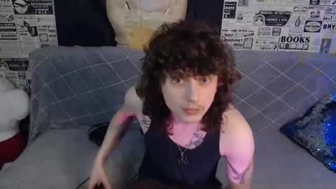 Snapshot of g1vememoney chatting on 10, 7, 2026 Ian online show from 10, 7, 2026