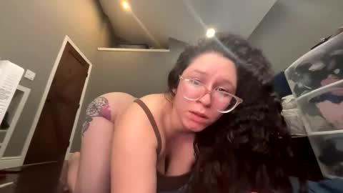 gaaby  online show from 30, 11, 2025