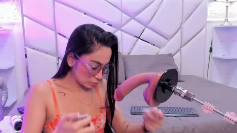 gabbieskinny online show from 10, 5, 2026