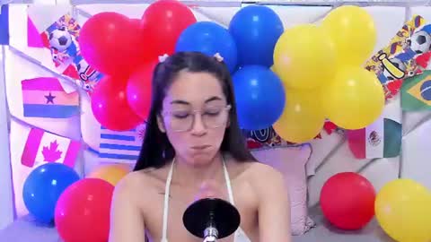 gabbieskinny online show from 27, 6, 2026