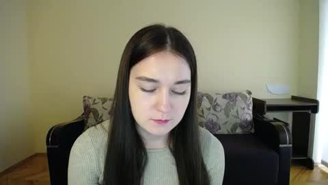 Snapshot of gabby_di chatting on 4, 12, 2024 Jaklin online show from 4, 12, 2024