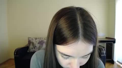 Snapshot of gabby_di chatting on 14, 12, 2024 Jaklin online show from 14, 12, 2024