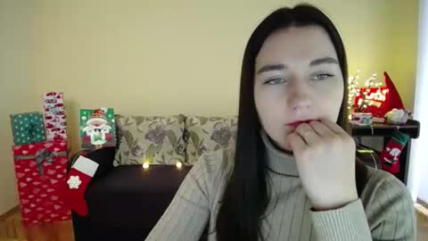 Snapshot of gabby_di chatting on 26, 12, 2024 Jaklin online show from 26, 12, 2024