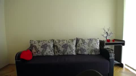 Snapshot of gabby_di chatting on 18, 9, 2025 Jaklin online show from 18, 9, 2025