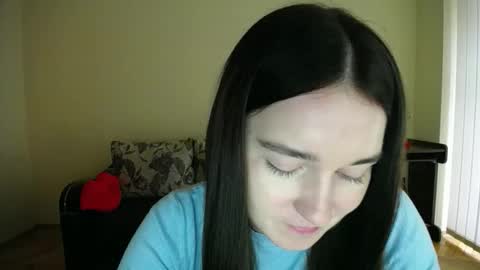 Snapshot of gabby_di chatting on 24, 9, 2025 Jaklin online show from 24, 9, 2025