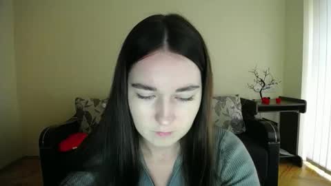 Snapshot of gabby_di chatting on 6, 10, 2025 Jaklin online show from 6, 10, 2025