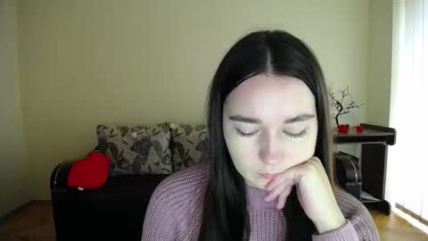 Snapshot of gabby_di chatting on 7, 10, 2025 Jaklin online show from 7, 10, 2025