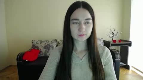 Snapshot of gabby_di chatting on 24, 10, 2025 Jaklin online show from 24, 10, 2025