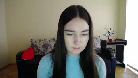 Snapshot of gabby_di chatting on 27, 10, 2025 Jaklin online show from 27, 10, 2025