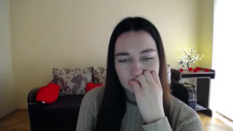 Snapshot of gabby_di chatting on 9, 4, 2026 Jaklin online show from 9, 4, 2026