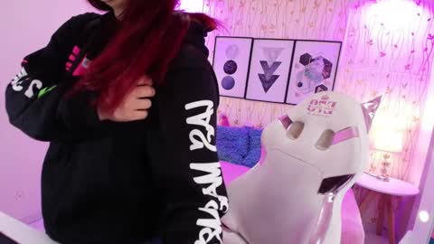 gabby_evanns online show from 29, 12, 2024