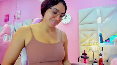 Snapshot of gabby_monroe chatting on 15, 7, 2026 Gabby online show from 15, 7, 2026