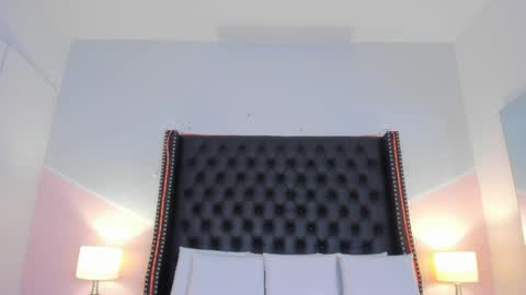 gabby_scott online show from 13, 5, 2026