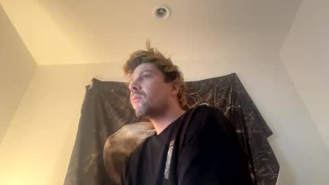 Snapshot of gabethier25 chatting on 18, 12, 2024 yeeah online show from 18, 12, 2024