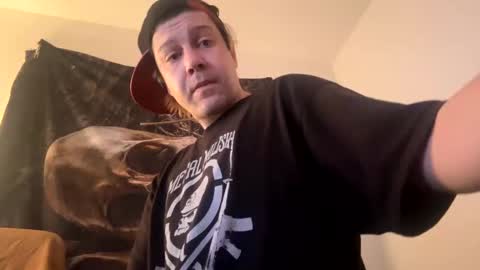 Snapshot of gabethier25 chatting on 21, 1, 2025 yeeah online show from 21, 1, 2025