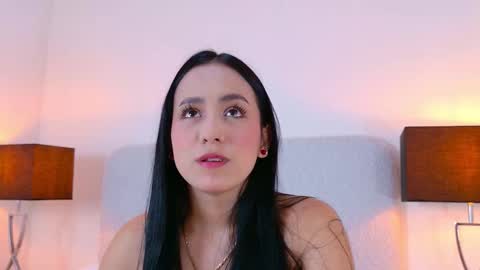 gabi_w online show from 25, 9, 2025
